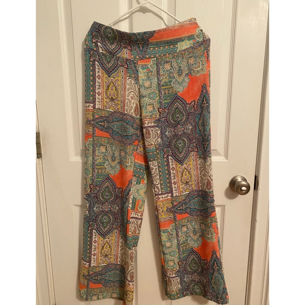 Stretchy flowy fun pants!